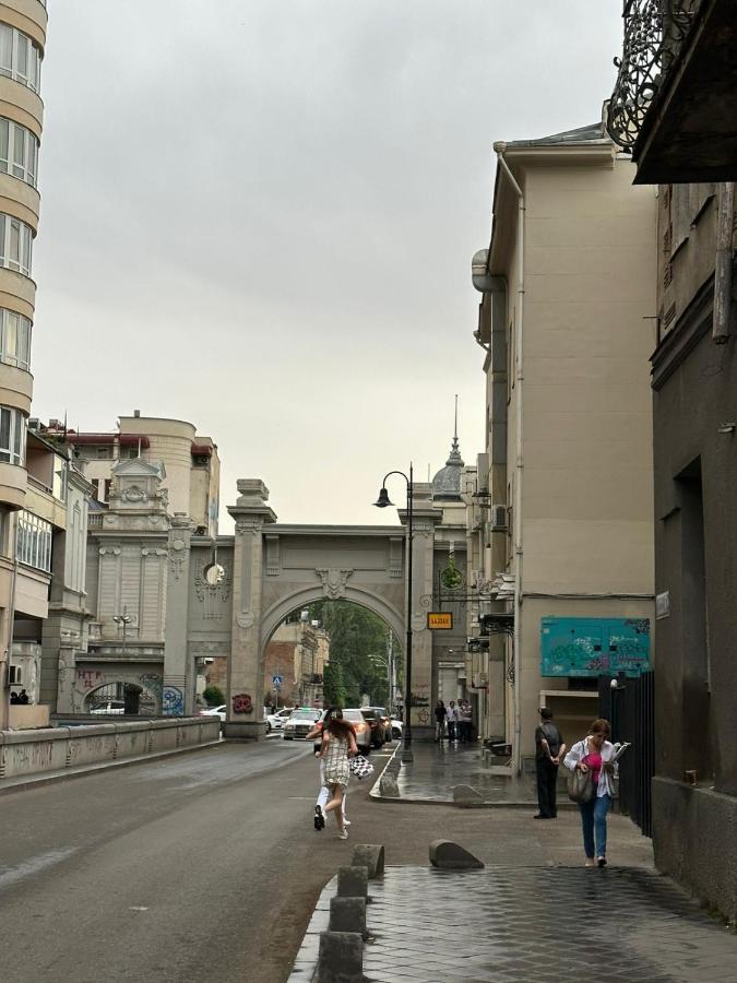 Apartment In The Center Of Tbilisi Zewnętrze zdjęcie